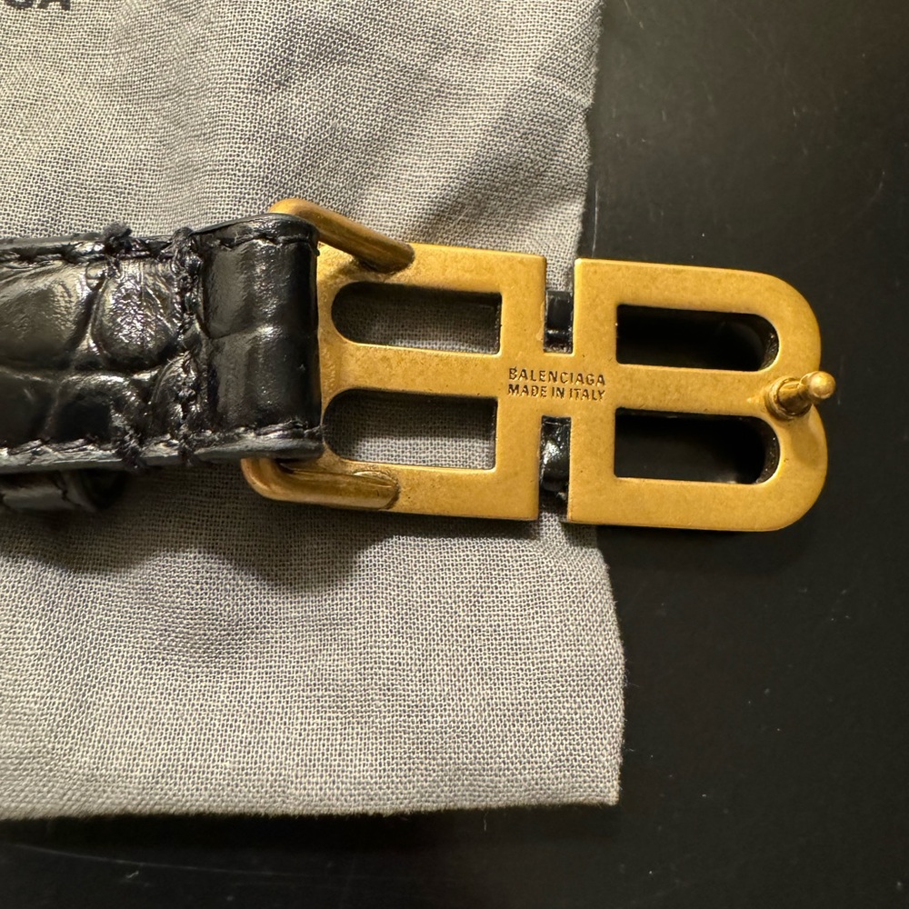 Balenciaga - Picture 3 of 5